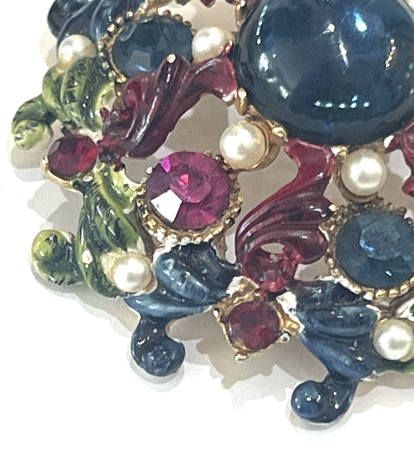 Hattie Carnegie Round Enamel Pin w Blue Cabochon w Red & Green Stones Signed