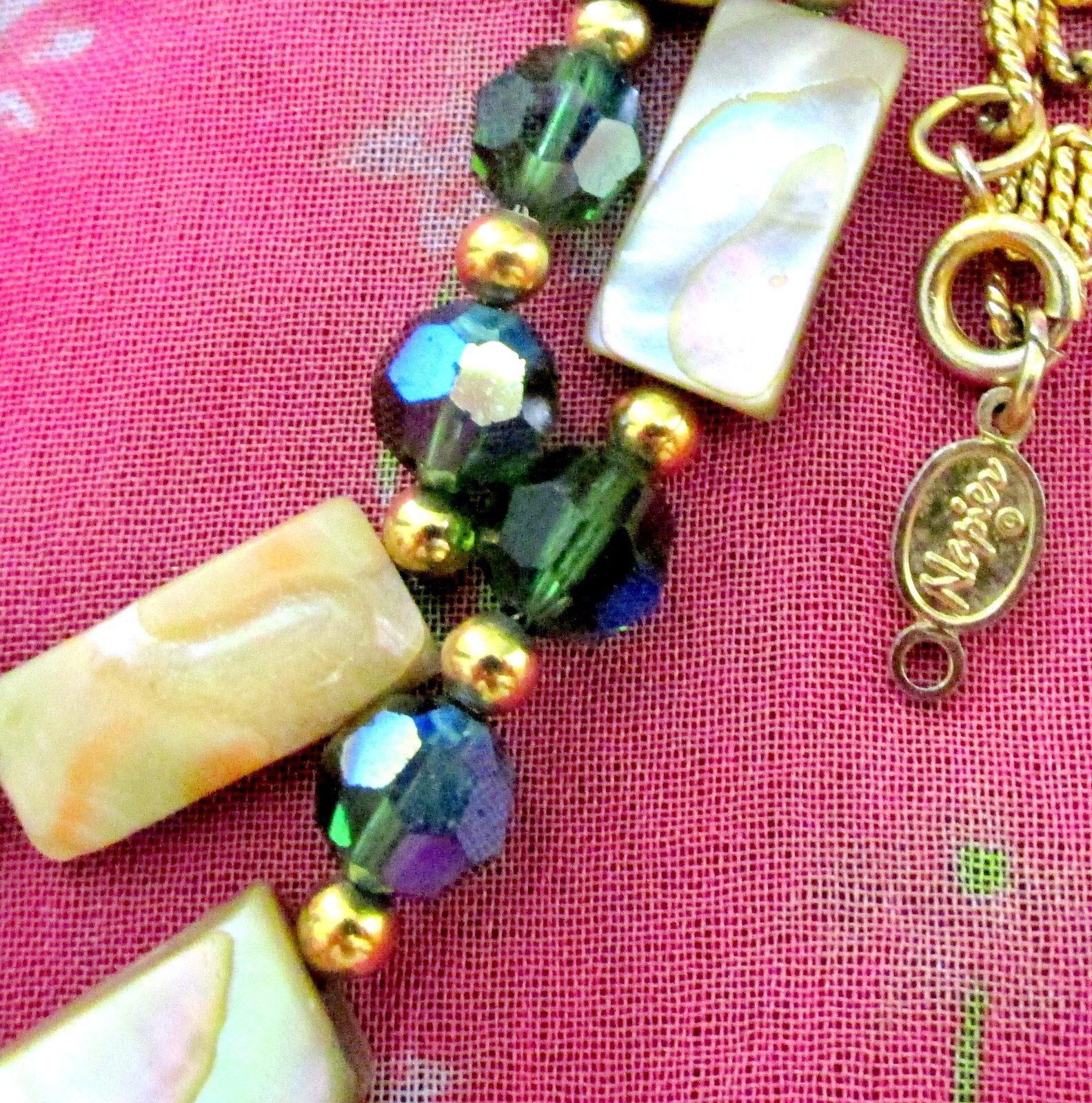 VTG RUNWAY NAPIER 60″ CHAIN ABALONE MOP GREEN CRYSTAL BEAD NECKLACE BOOK PIECE