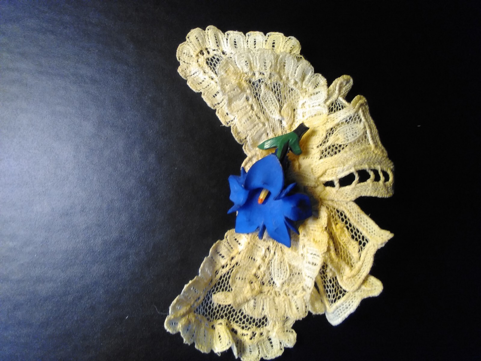Vintage Violet Blue Floral Brooch Pin On Butterfly Shaped Delicate White Lace