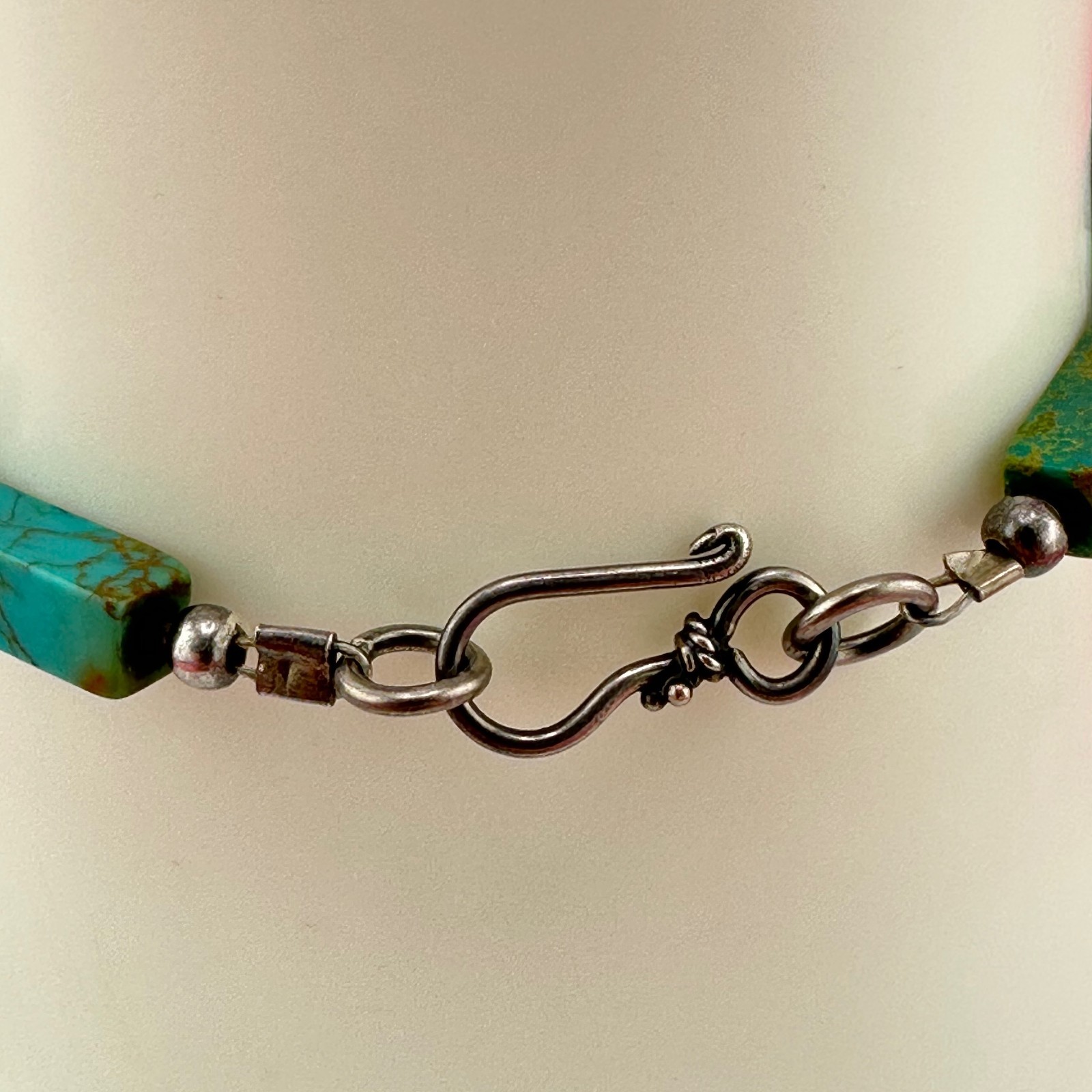 Vintage Turquoise Bead Sterling Silver Bracelet Blue Green South Western 6.25″