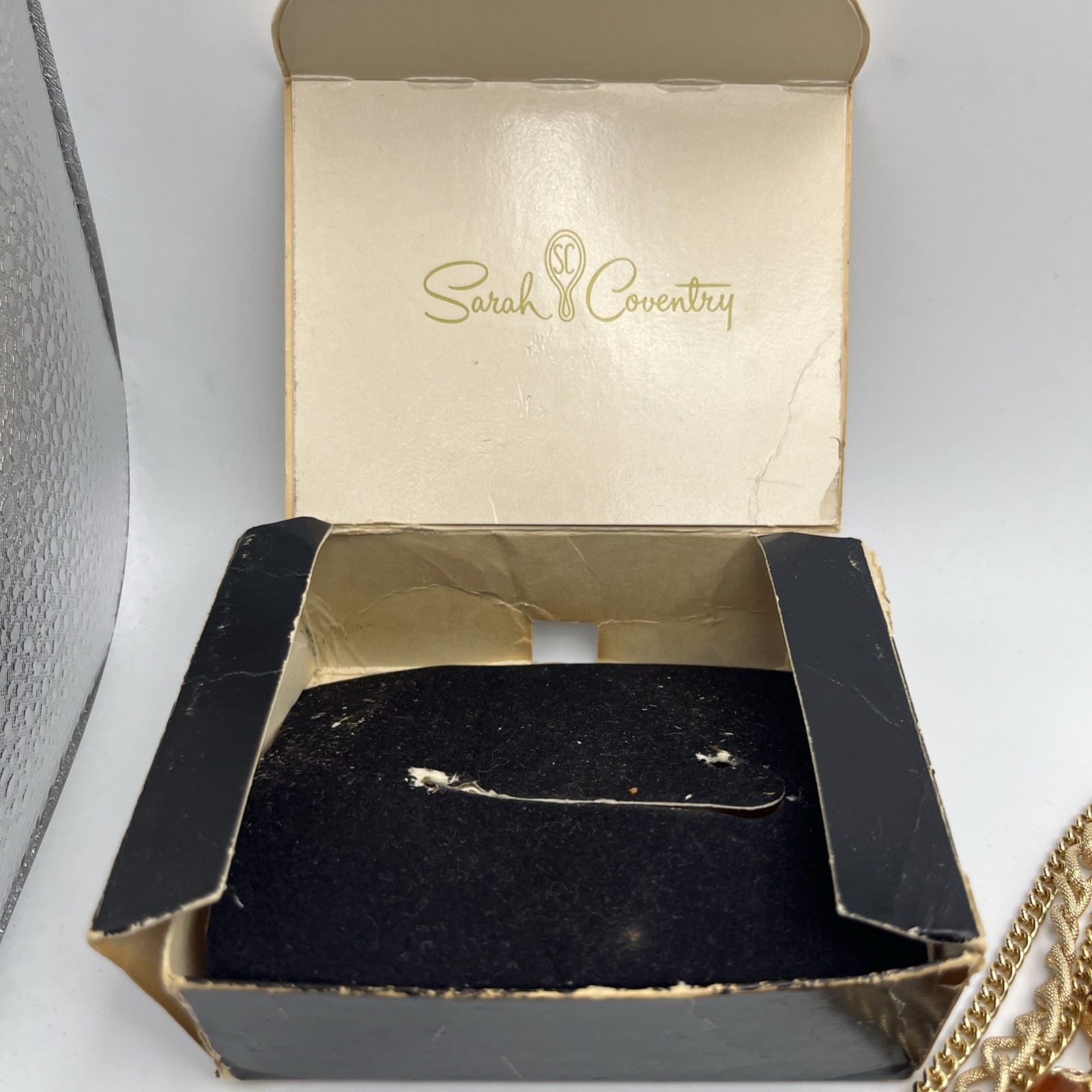 Vintage Sarah Coventry 50″ Long 3 Strand Gold Tone Necklace Barrel With Earrings