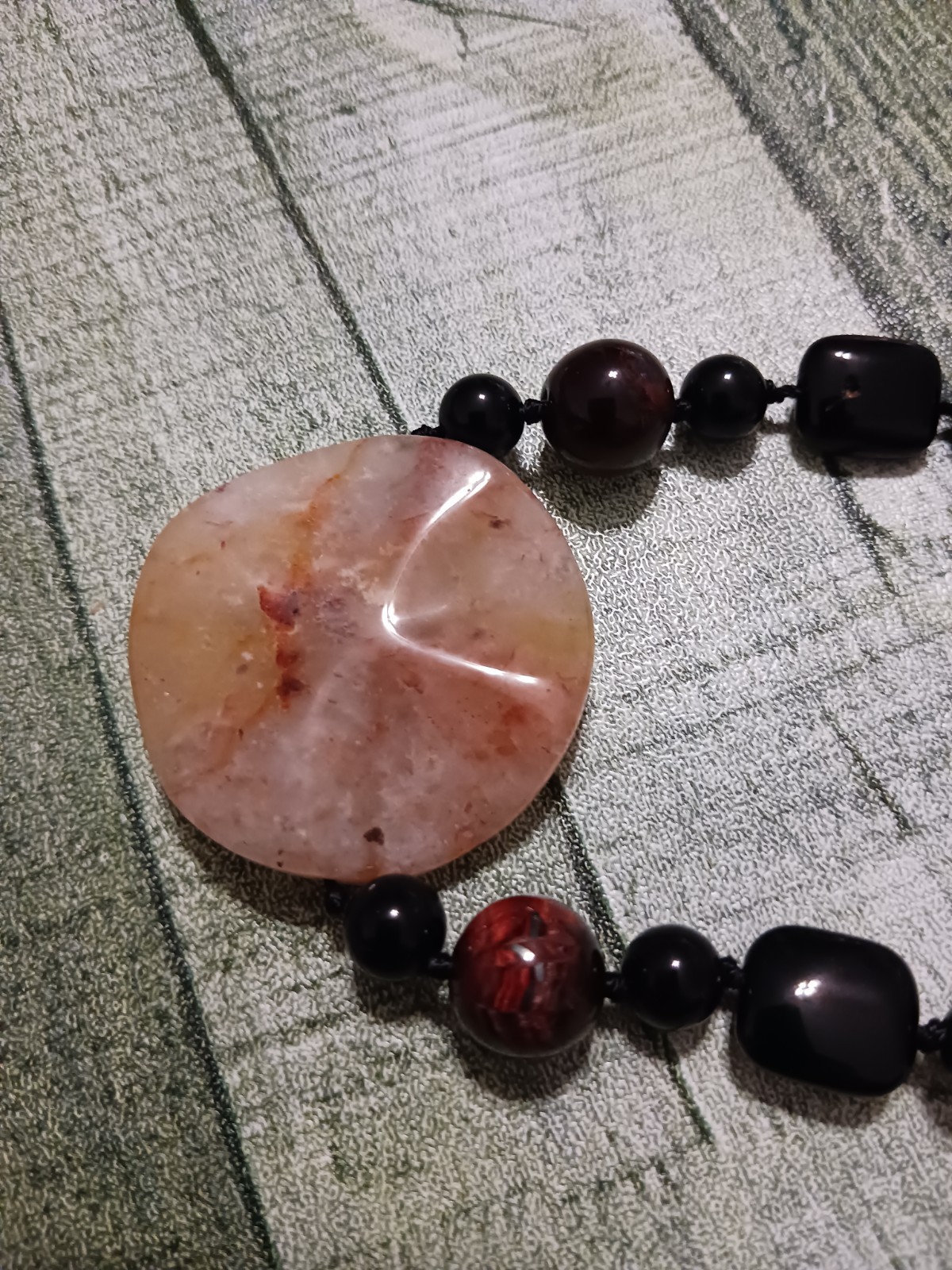 VINTAGE Natural Yellow Jade Black Onyx Tigers Eye Gemstones 18k White Gold ✨️