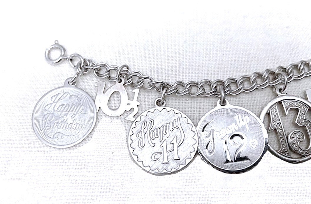 SWEET! Estate 60s-80s ster 13-CHARM BRACELET (ages 10-21) HAPPY BIRTHDAY CHARMS
