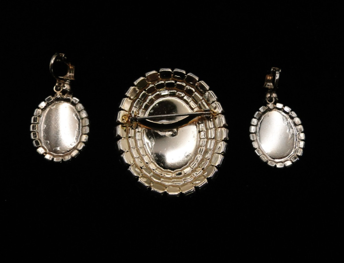 Vintage Moroccan Orange Molded Glass & Rhinestone Set in Gold Plate Jewelry Set