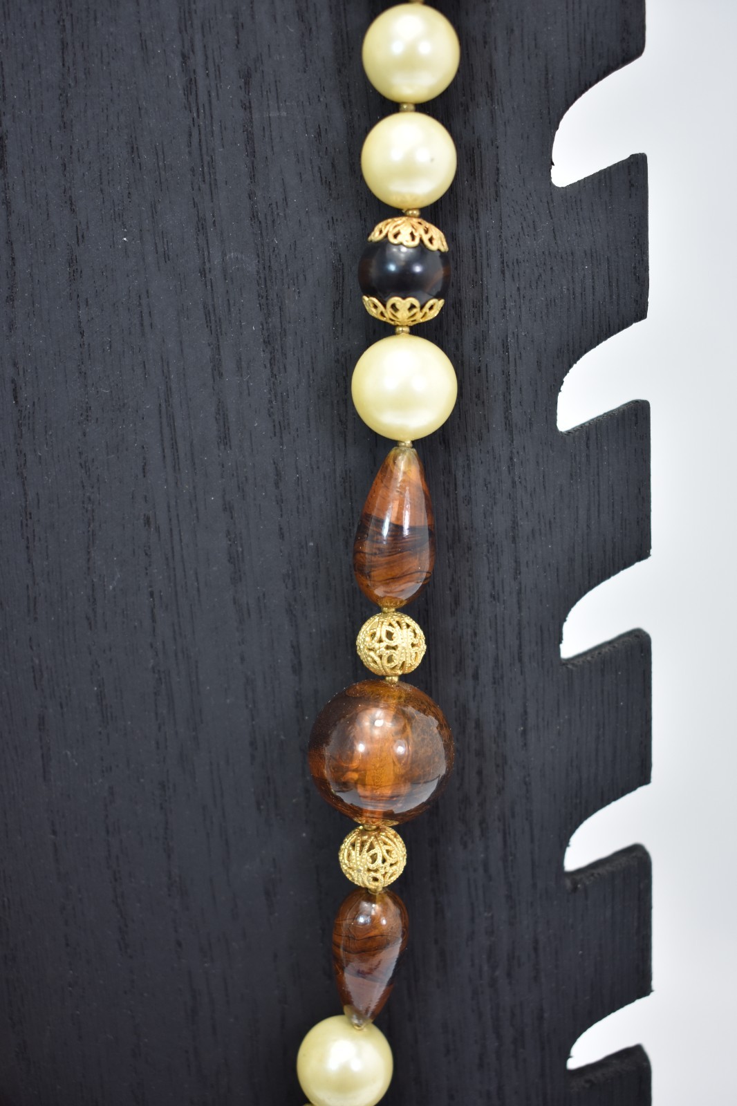 Vintage chunky brown and faux pearl beaded statement necklace with gold tone