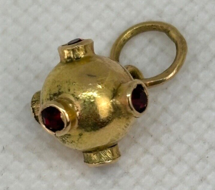 Vtg 18K GOLD Red Ruby Gemstone SPUTNIK Necklace PENDANT Bracelet CHARM