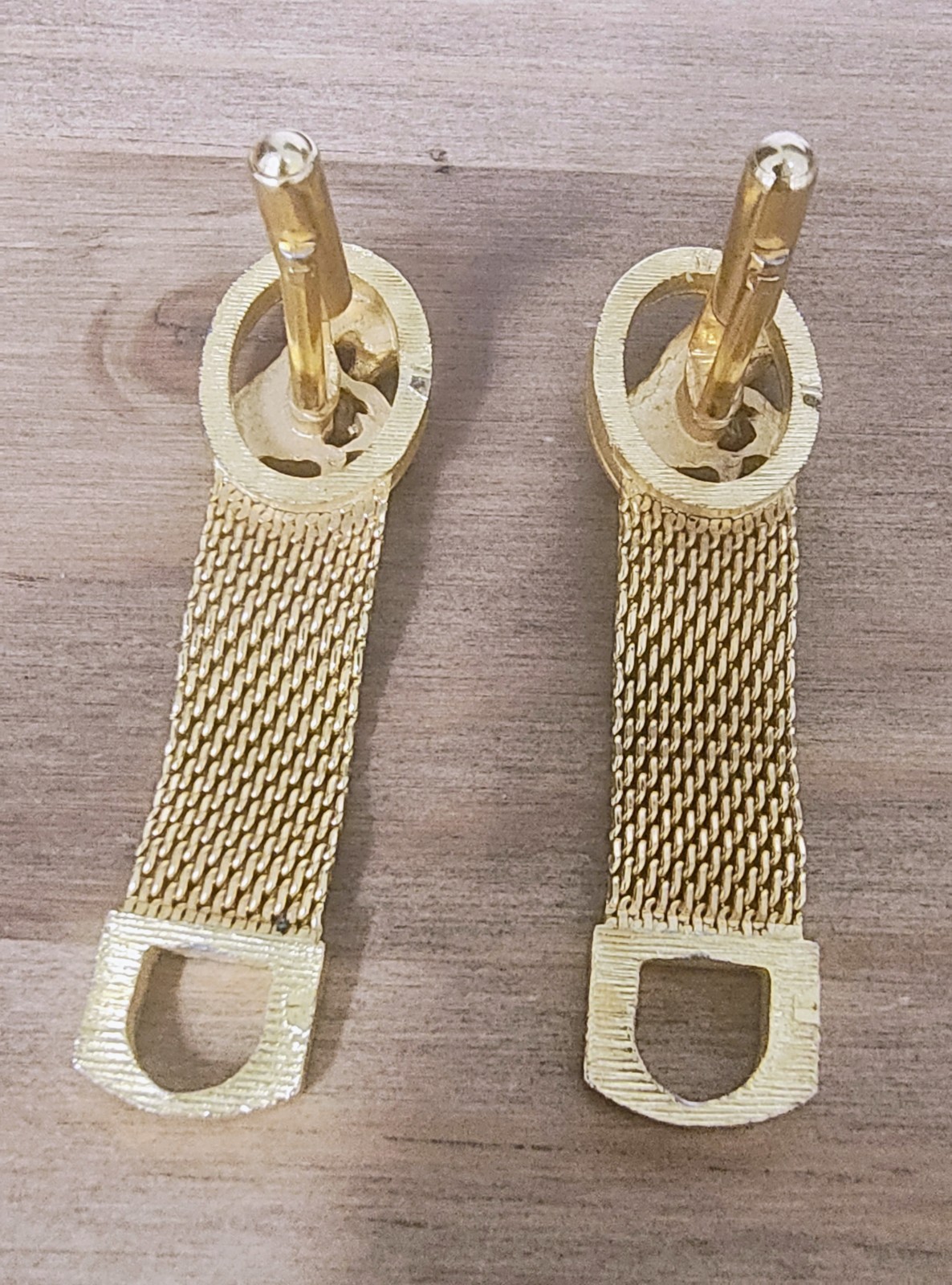 Vintage Swank Zodiac Horoscope Gold Tone Ram Aries Gold Tone Mesh Cufflinks
