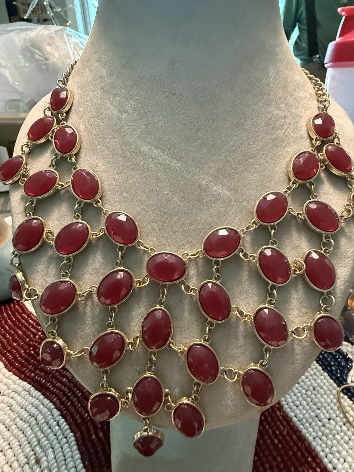 CLASSY 15-17 DRAPING RED NECKLACE/CHOKER – Costume Jewelry