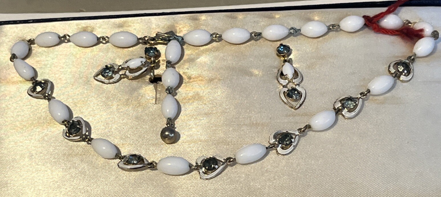 Vtg Jewels Styled by Duane Rhinestone & White Stones Choker Earrings 50s Boxed
