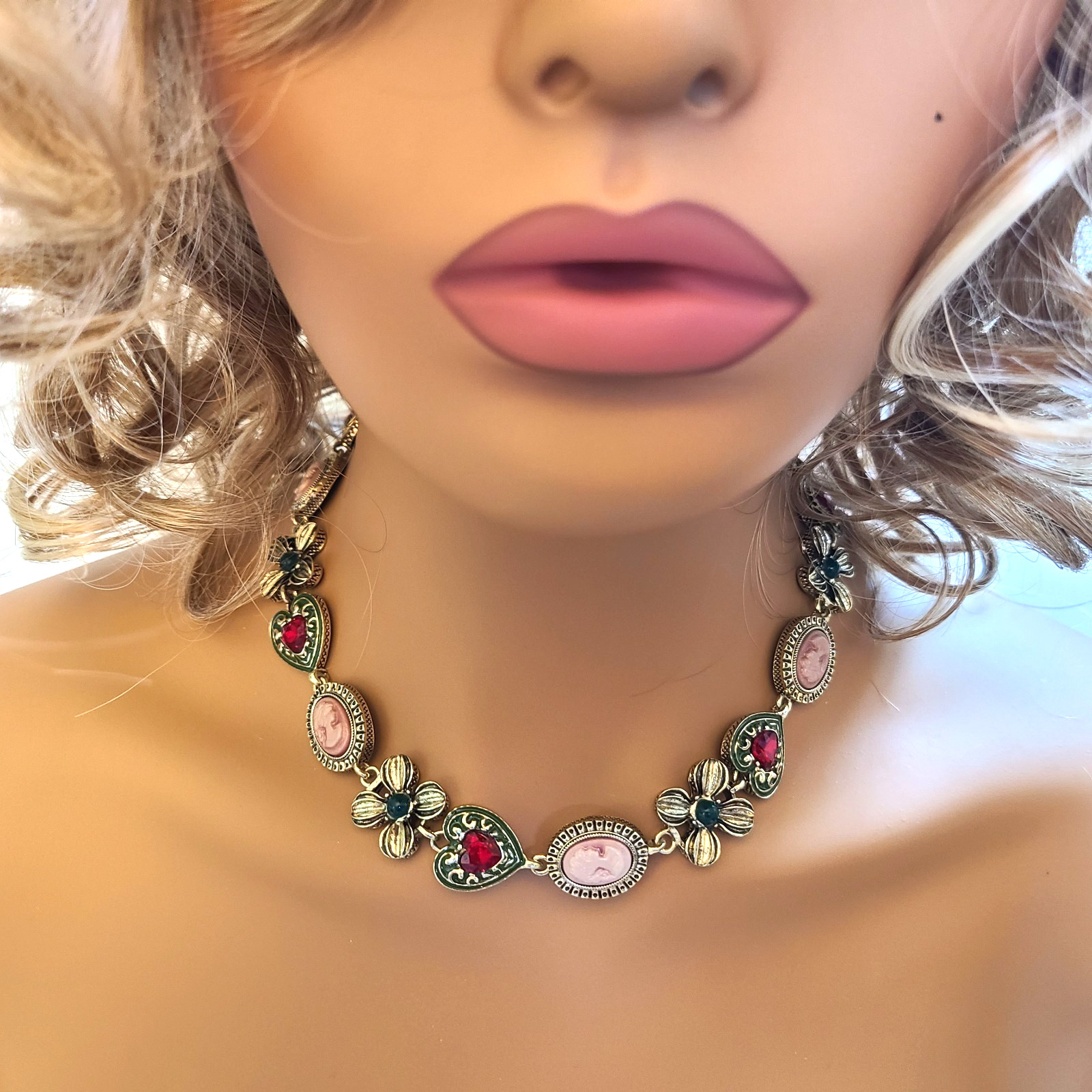 Romantic Victorian Style Enamel Red Rhinestone Heart Pink Faux Cameo Choker 17.5