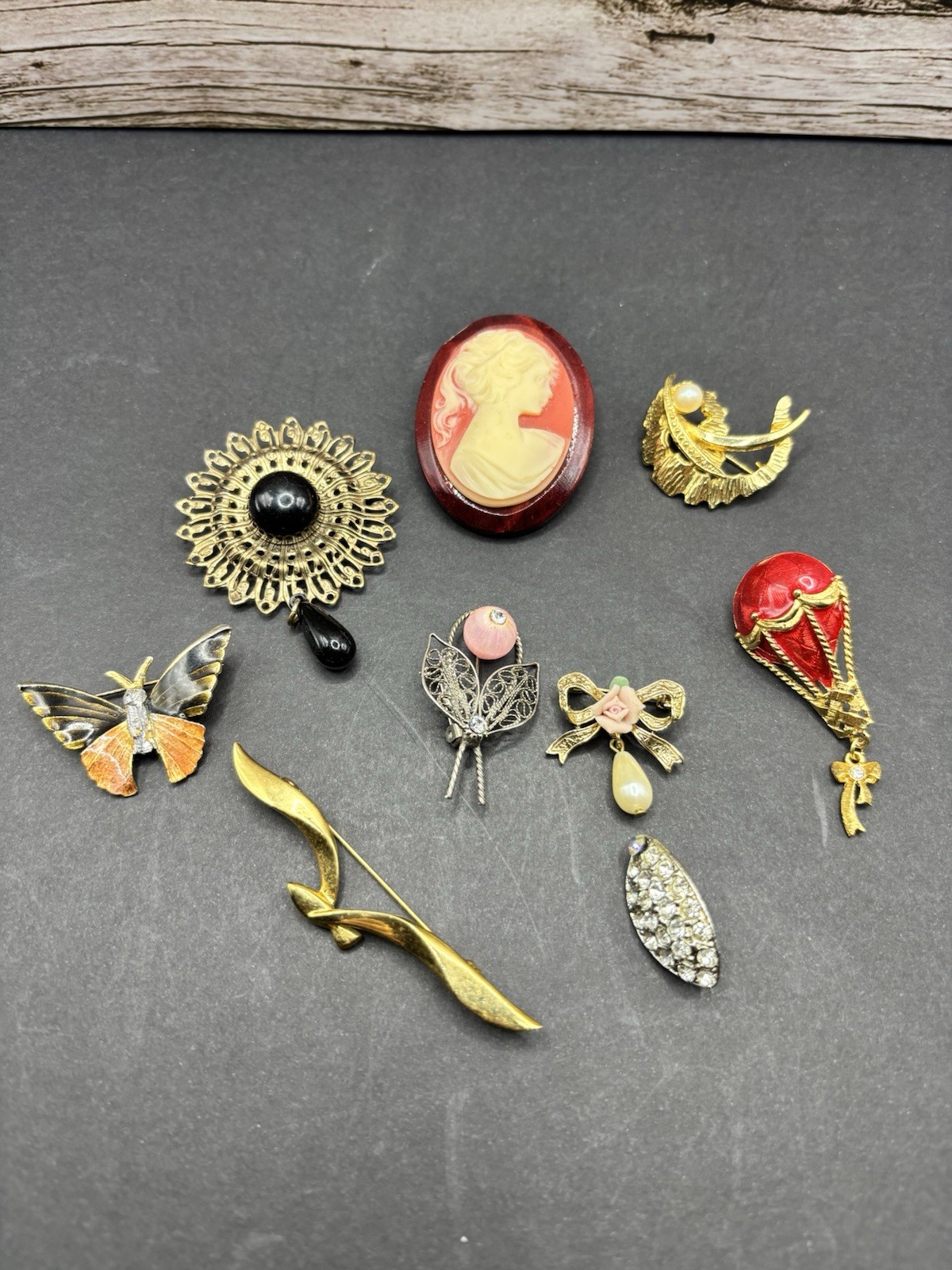 Estate Brooch Pin Lot 9 Estate Jewelry Gold & Silver Toned Enamel Costume READ