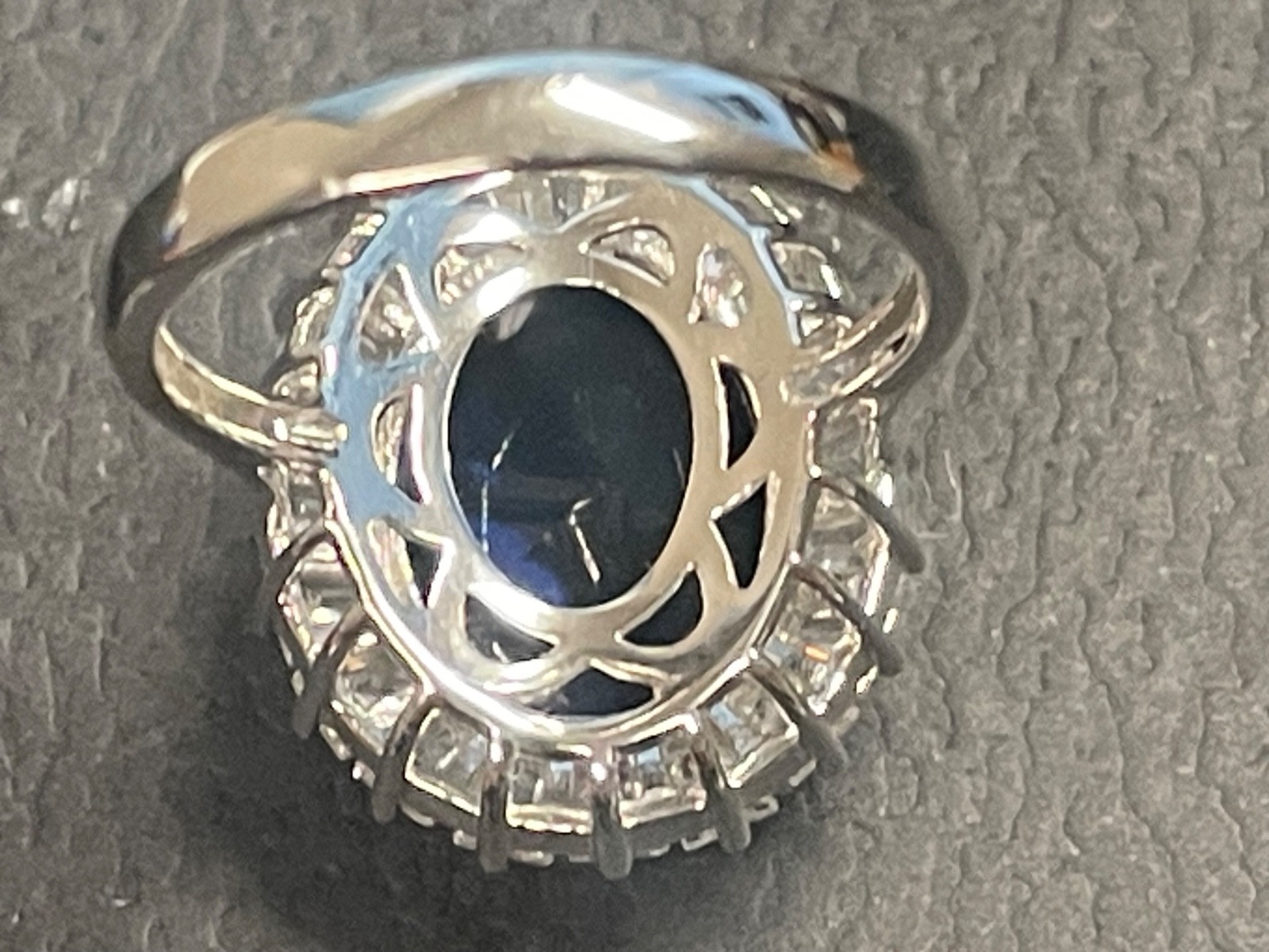 Signed FZN sterling silver 925 .” .5” Oval blue sapphire crystal Ring 7 vintage