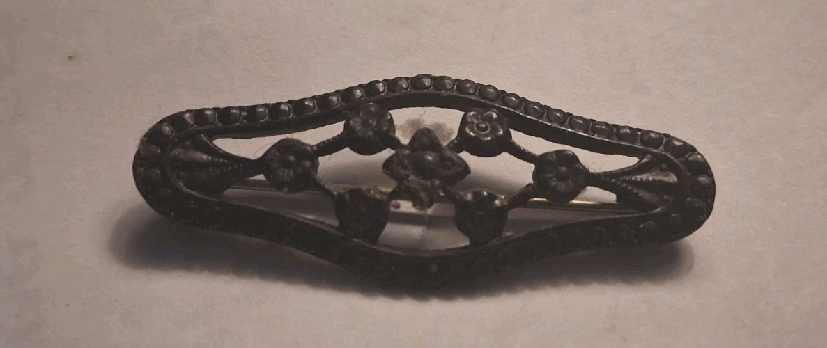 Vtg Estate Metal Floral Bar Pin Broach 2 Inch Not Marked