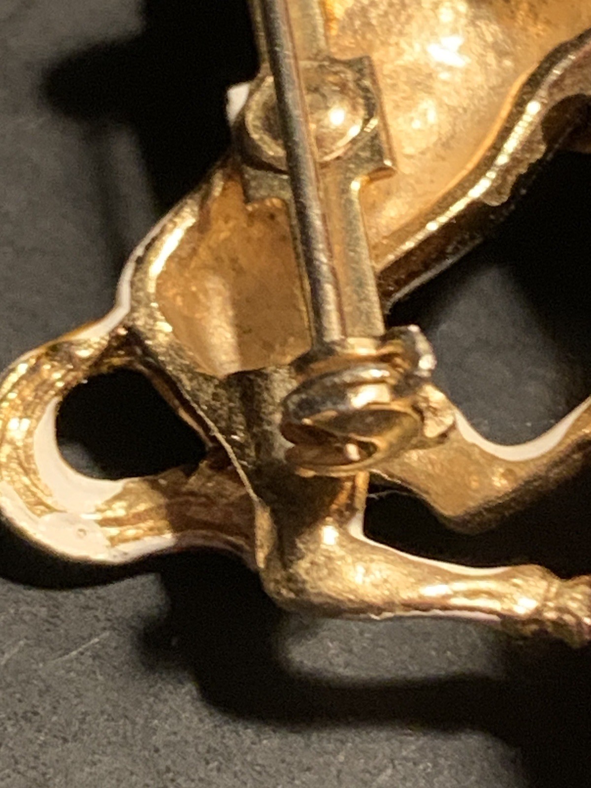 Gold Tone Enamel Paint Horse Equestrian Brooch Vintage