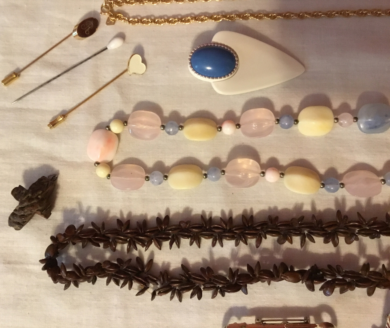 Estate Auction Vintage Jewelry Lot Necklaces Brooches Pins Earrings Freirich