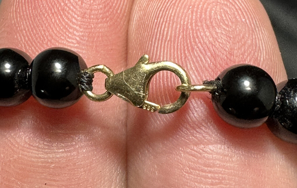 Black Onyx Necklace Knot BEAD ,14k Gold Lobster Claw CLASP Fine Jewelry Vintage