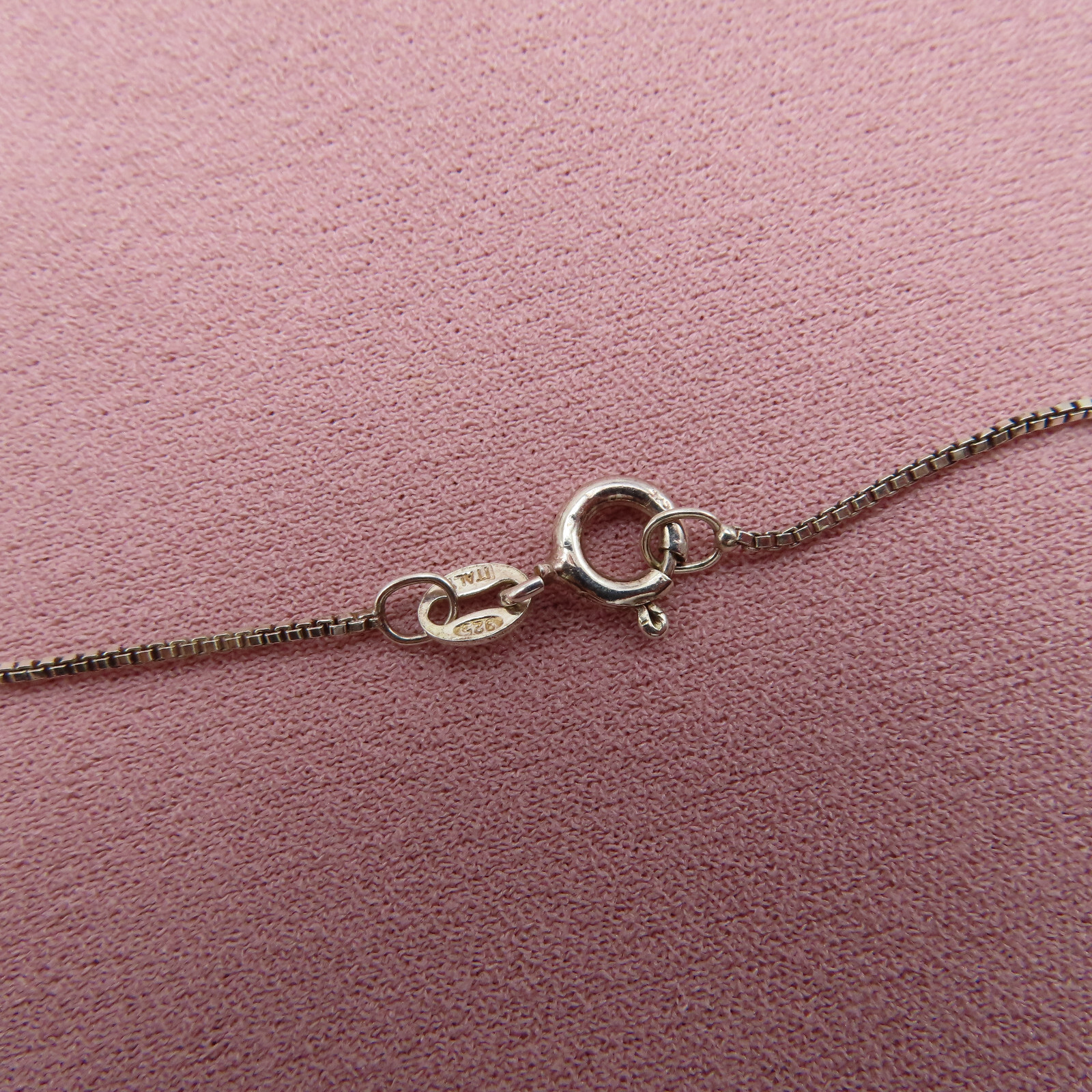 Vintage Sterling Silver Necklace Heart Pendant Purple Blue Topaz Gemstones 313c