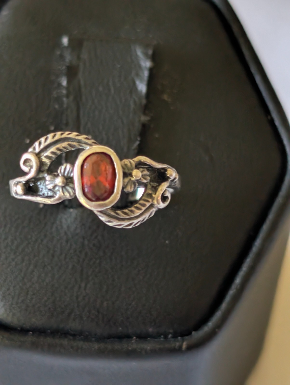 Vintage Sterling Silver Filigree Floral Garnet Pinky Ring Toe Ring Size 3.75