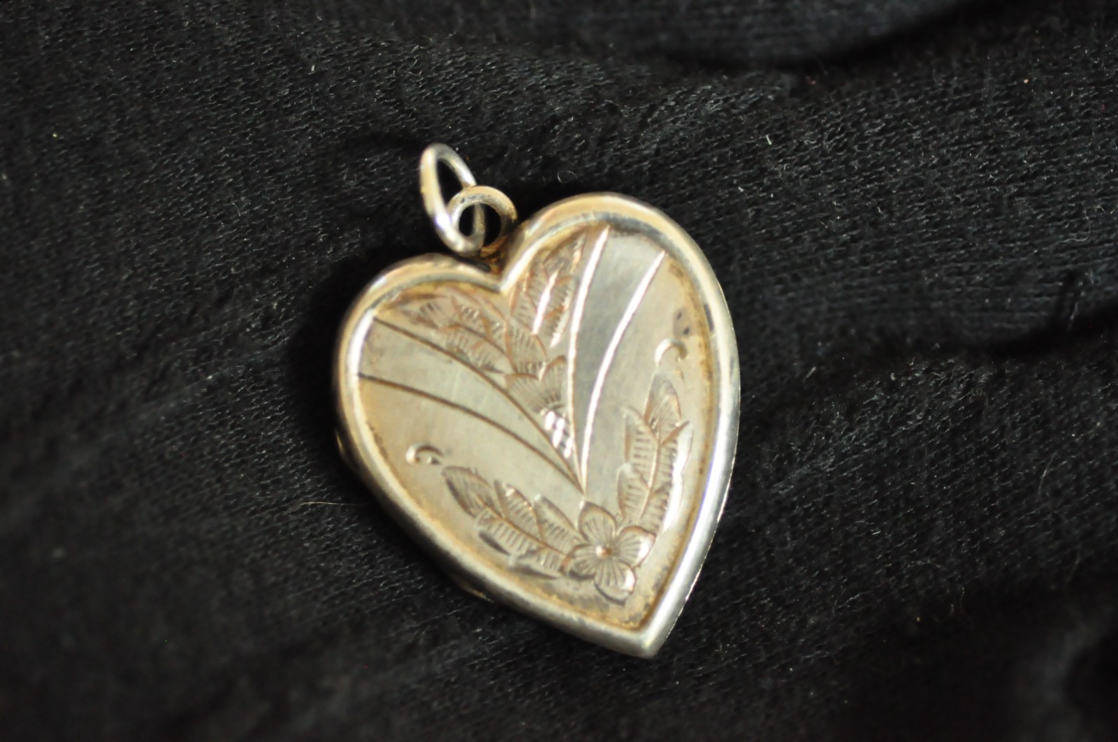 Victorian Sterling Heart Locket – Gold Washed Interior – Mother Daughter Gift