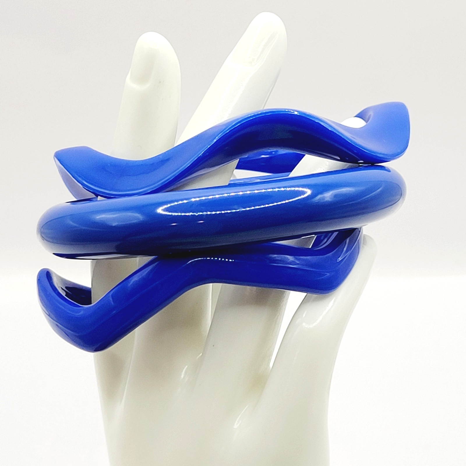 3 Blue Color Different Shape Size Bangle Bracelet Retro Style Vintage 1980s
