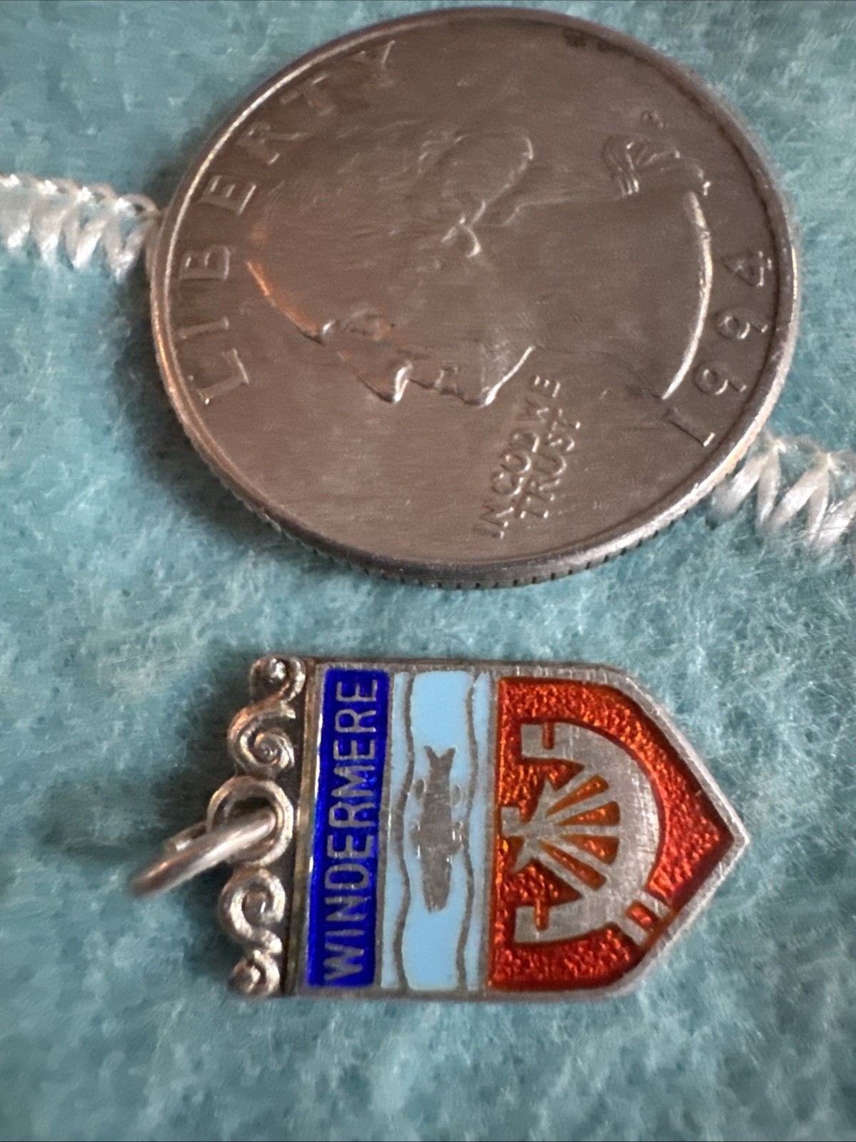 TRAVEL SHIELD Charm Vintage STERLING SILVER WINDEMERE Deakin & Francis