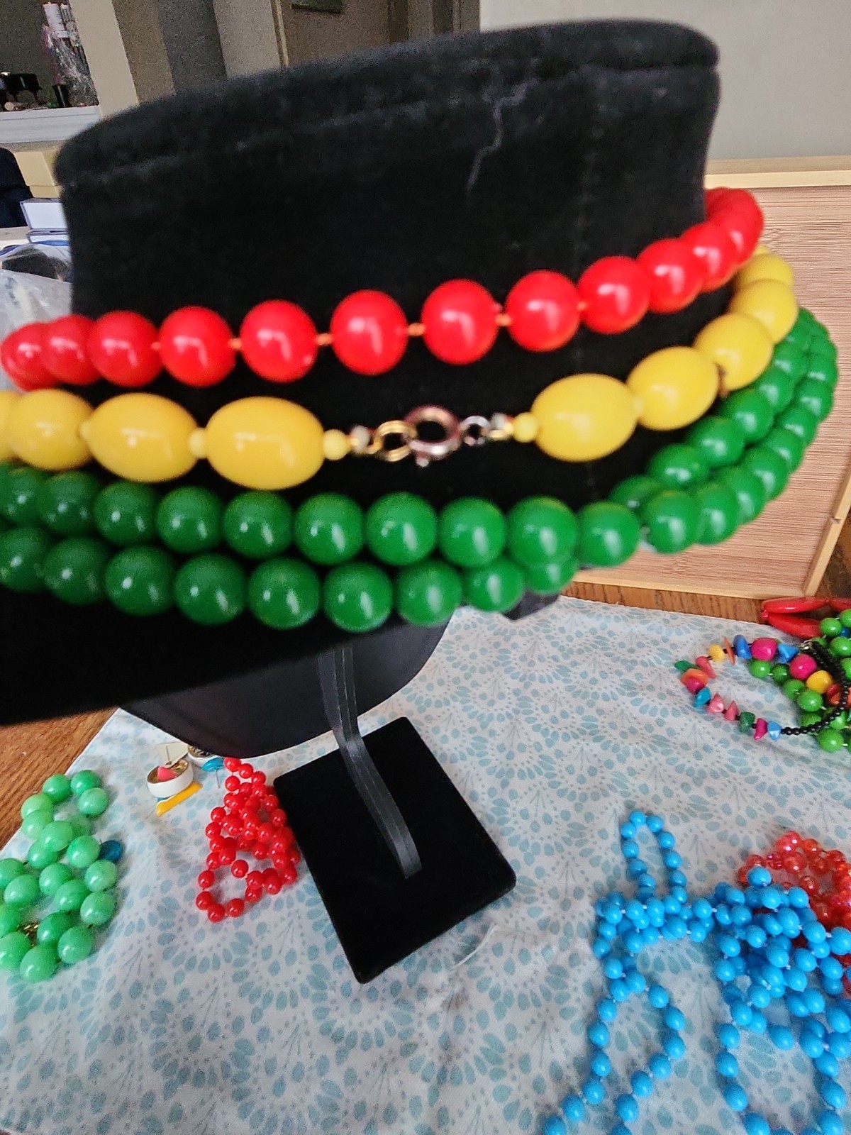 Huge Lot of Vintage Lucite acrylic Glass beaded Necklaces 1950s-1980s