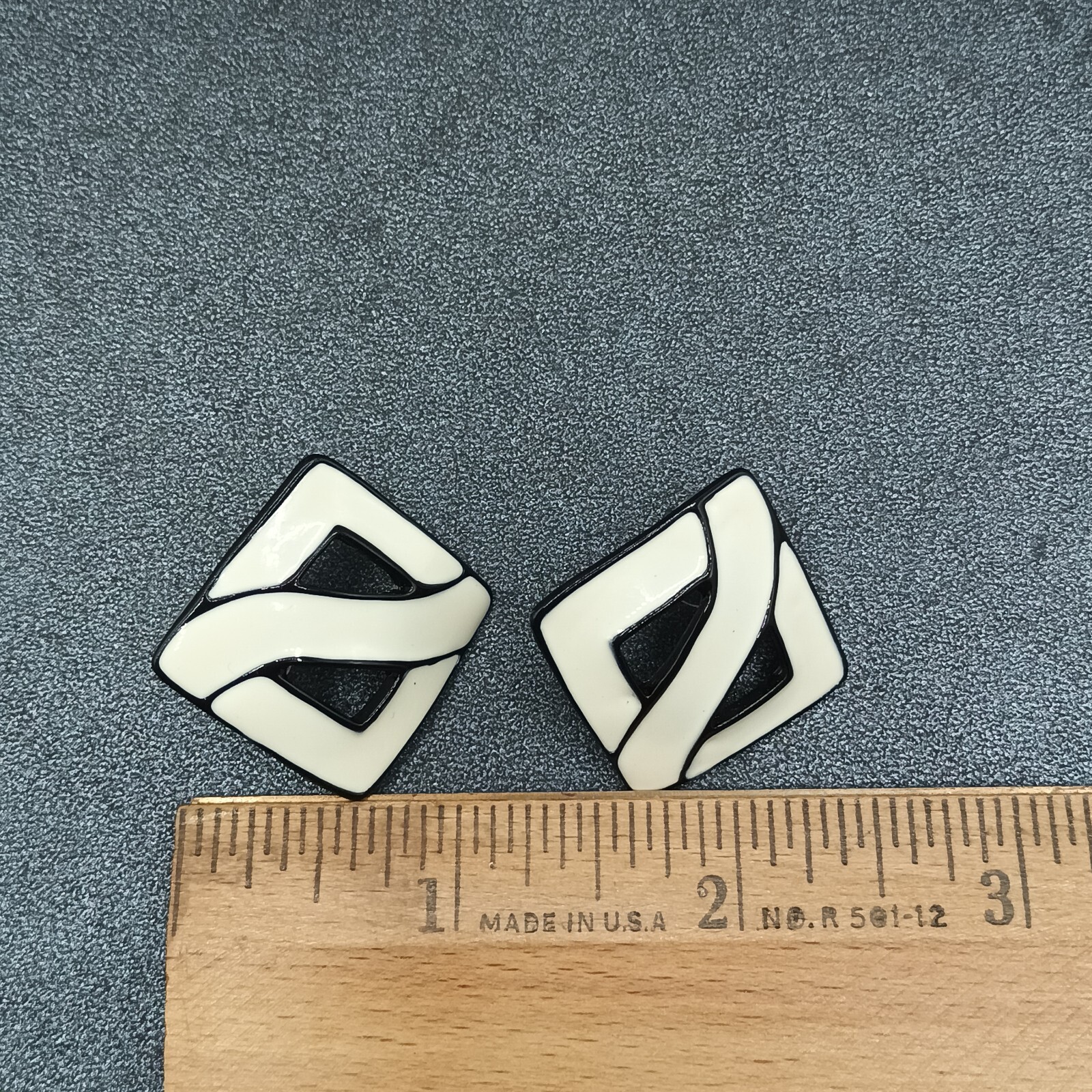Vintage Pierced Earrings White Black Enamel Open Square Drop 1 3/8″