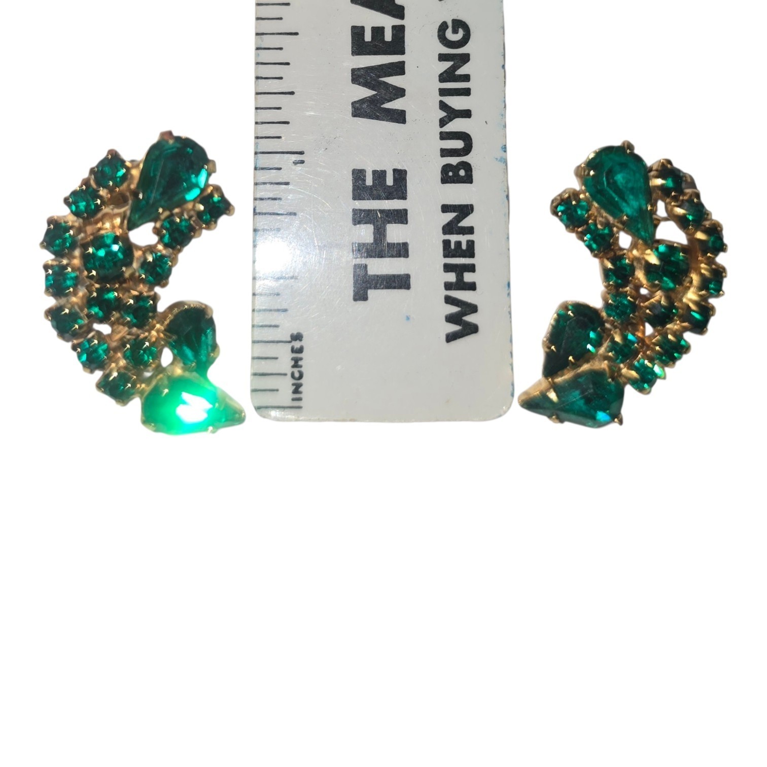 Vintage La Roco Emerald Rhinestone Clip‑On Earrings Gold‑Tone Mid‑Century Glam