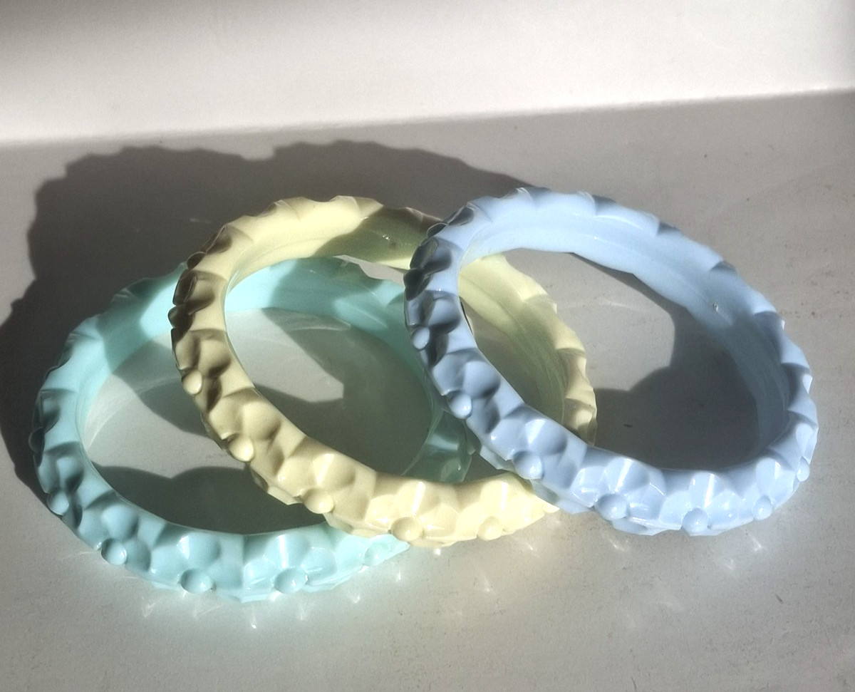3 Lucite Vintage West Germany Pastel Bangle Bracelets – Green Yellow Blue