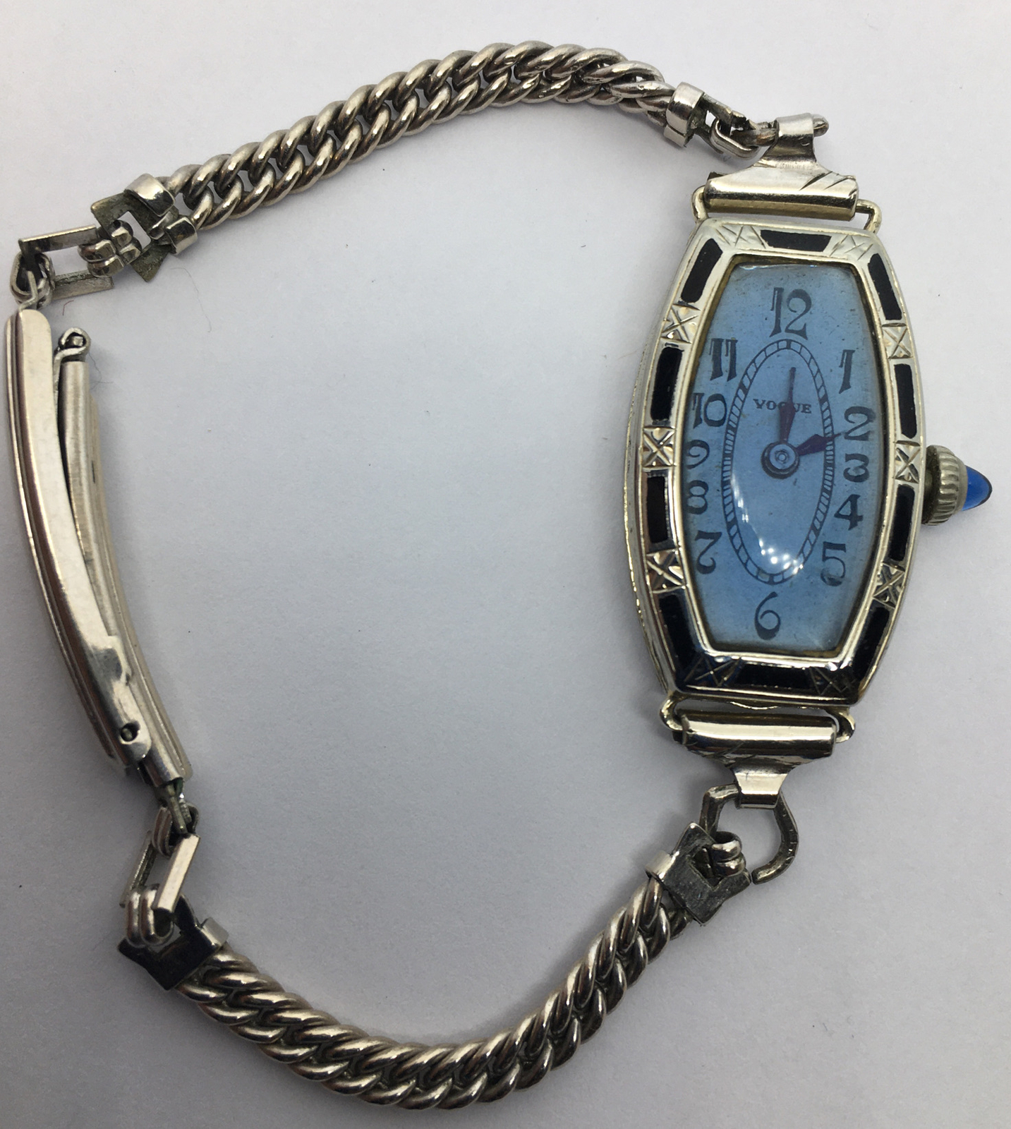 18k Antique VOGUE Swiss Ladies Watch, 18k Karat solid White gold Case 16j Runs