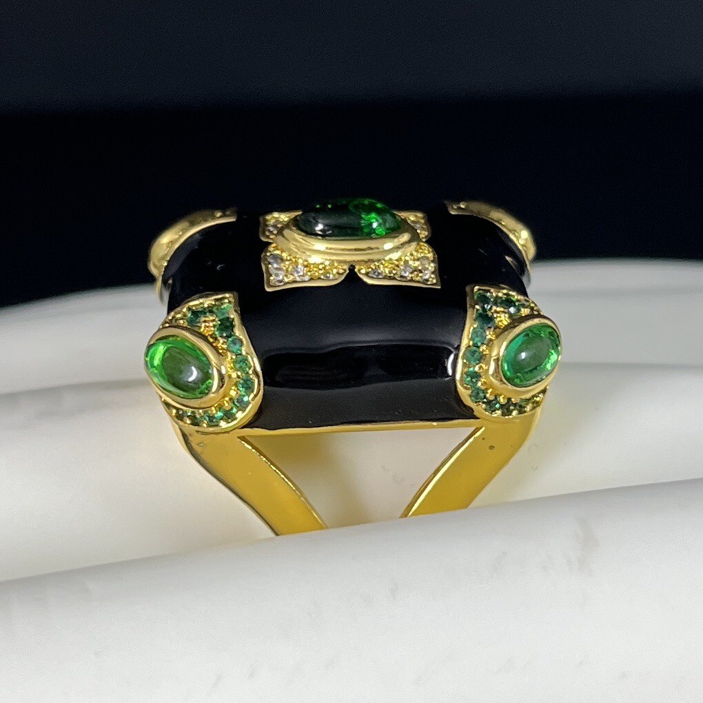 Gripoix Glass Cocktail Ring Gold Tone Black Enamel Green Cabochon Adjustable 6-9