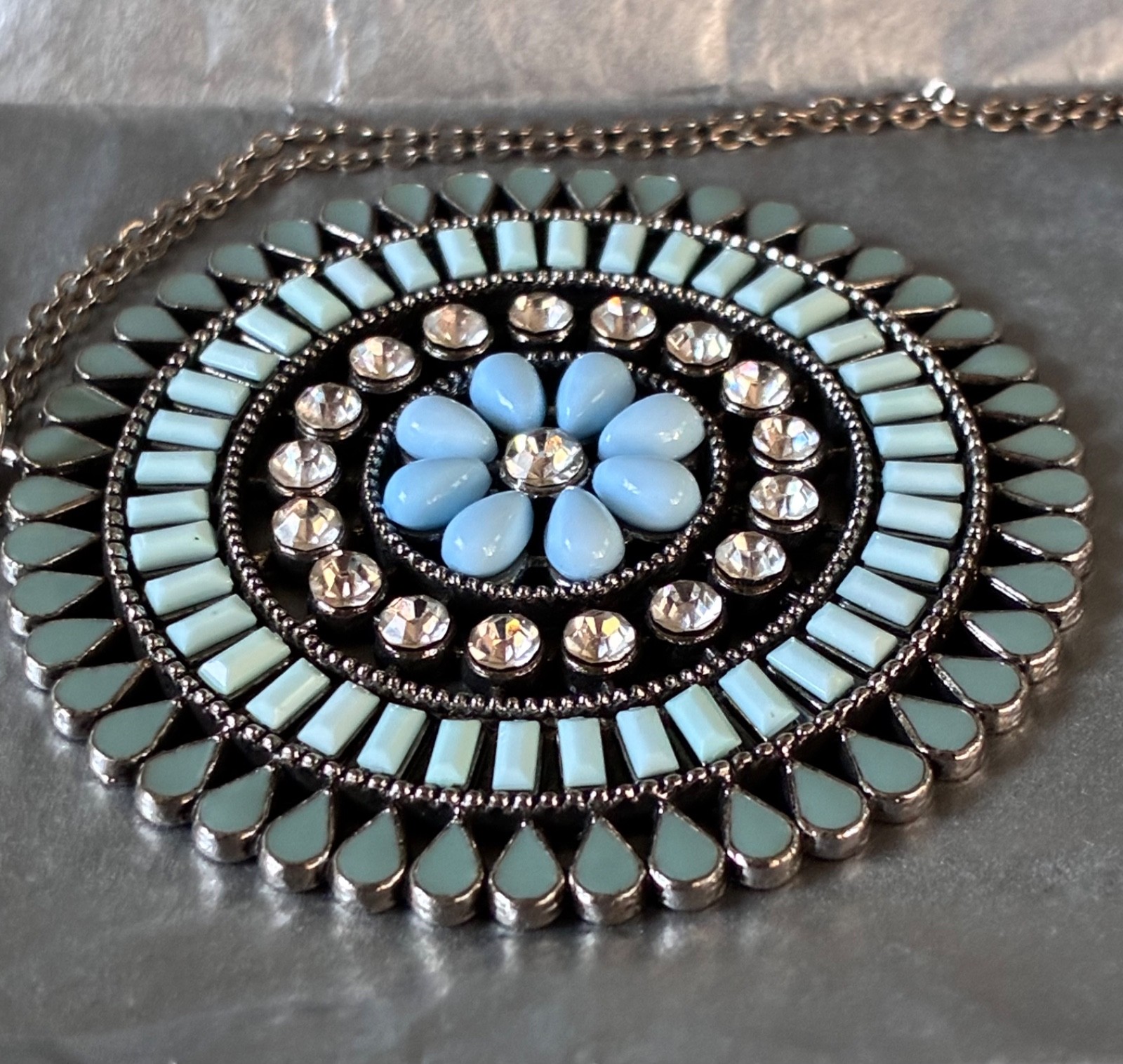 Vintage Zuni Inspired Necklace w/ Round Floral Pendant Blue Teal Rhinestones 17″