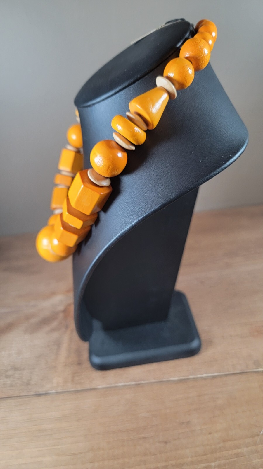 Vintage NWT Tacoa Big Orange Beaded Necklace Multi Shape Wooden Bold Chunky NOS