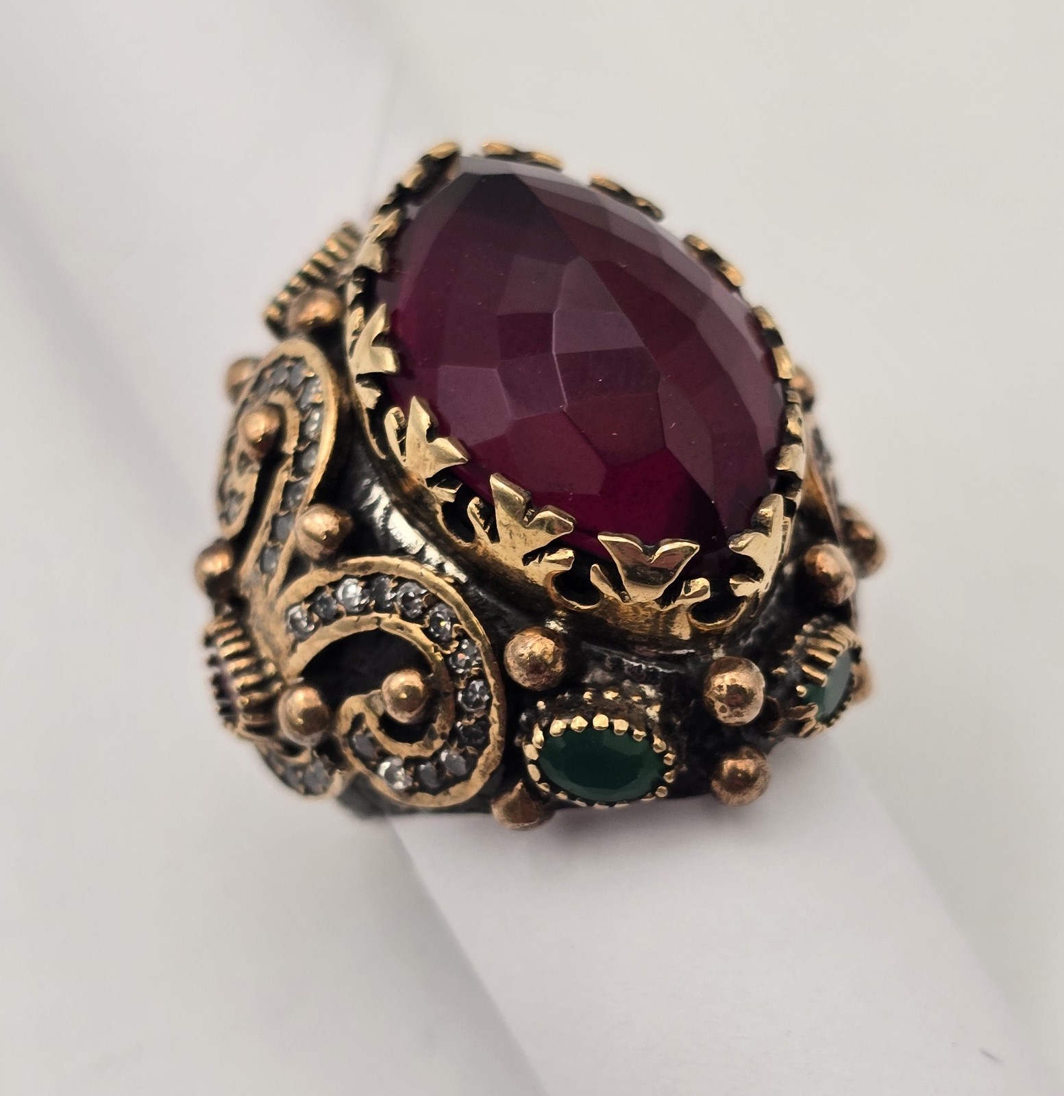 Vintage High Quality Costume Jewelry Ring Stamped 925 Size 8-1/4 Metal Gemstone