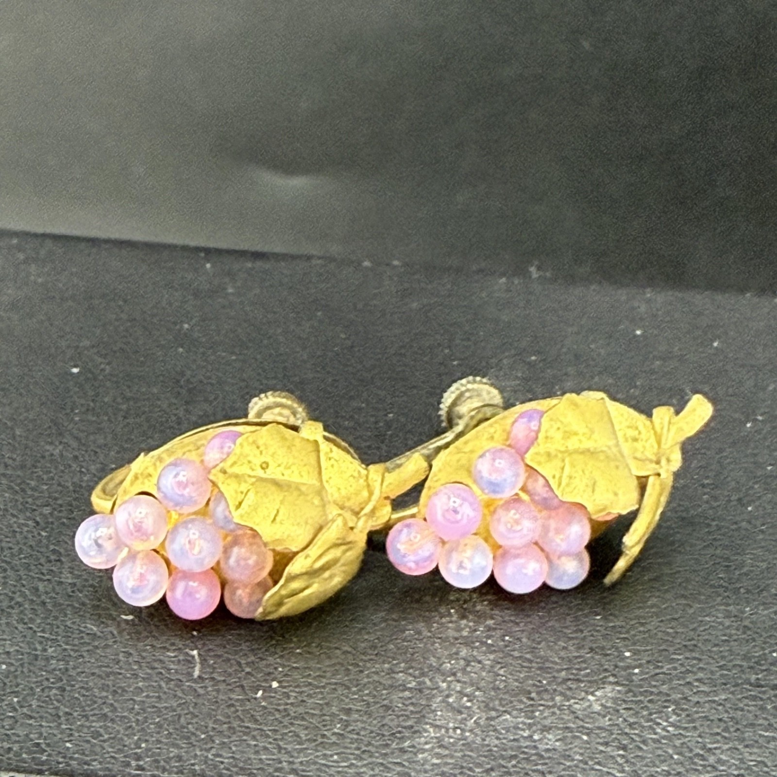 Vintage Grapes Earrings Screw Back Pink Purple Gold Tone NICE