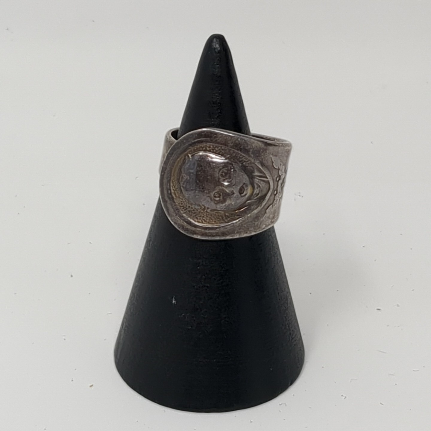 Vintage Etched Oneida Baby Gerber Spoon Ring Size 5.25 Dated 1975 1978