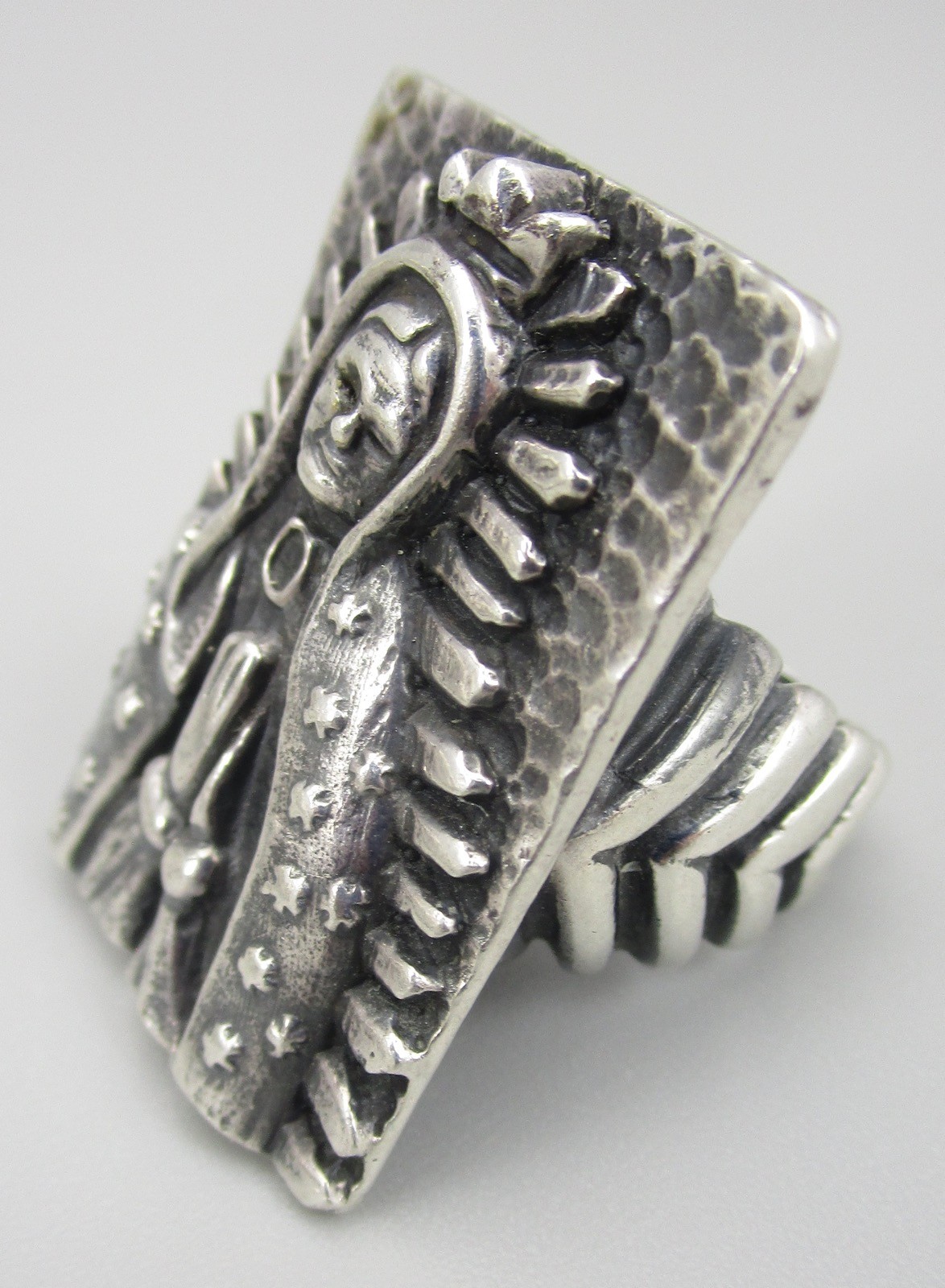 LOVELY DIAN MALOUF STERLING SILVER “OUR LADY OF GUADALUPE” STATEMENT RING SZ 6
