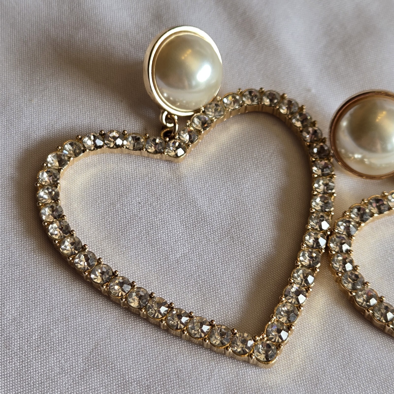 Sugarfix Signed Huge 3″ Rhinestone Heart Pierced Gold Tone Statement Earrings