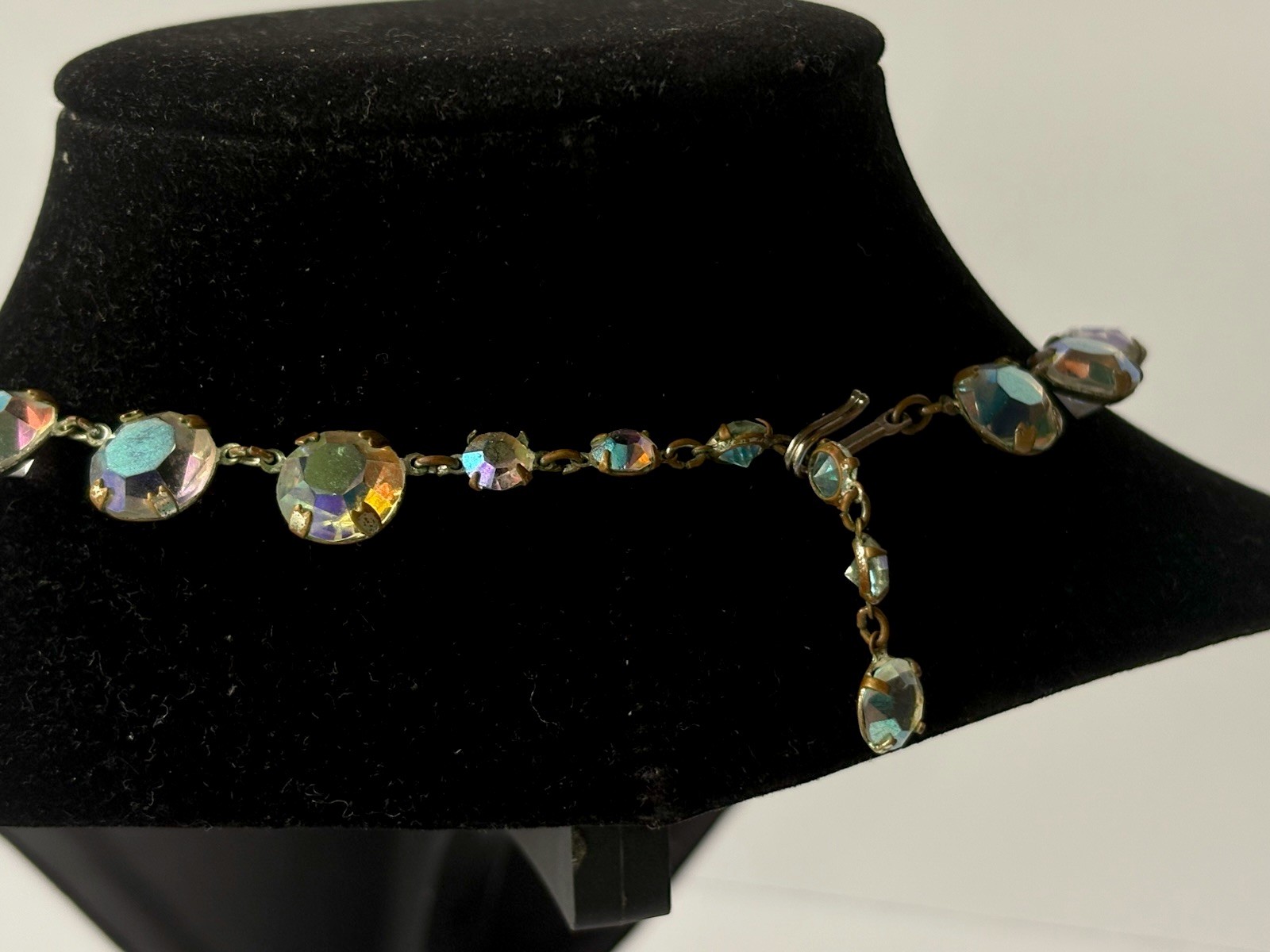 Antique Art Deco Clear Aurora Borealis Crystal Prong Set 15 1/2 inch Necklace