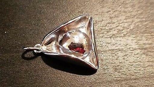 VINTAGE STERLING SILVER CHARM CW COLONIAL WILLIAMSBURG REVERE TRI CORNER HAT #55