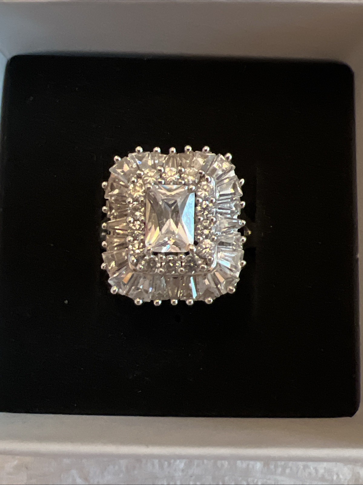 Swarovski CZ Emerald Cut Ring with Baguettes and Rounds 925 8-3/4