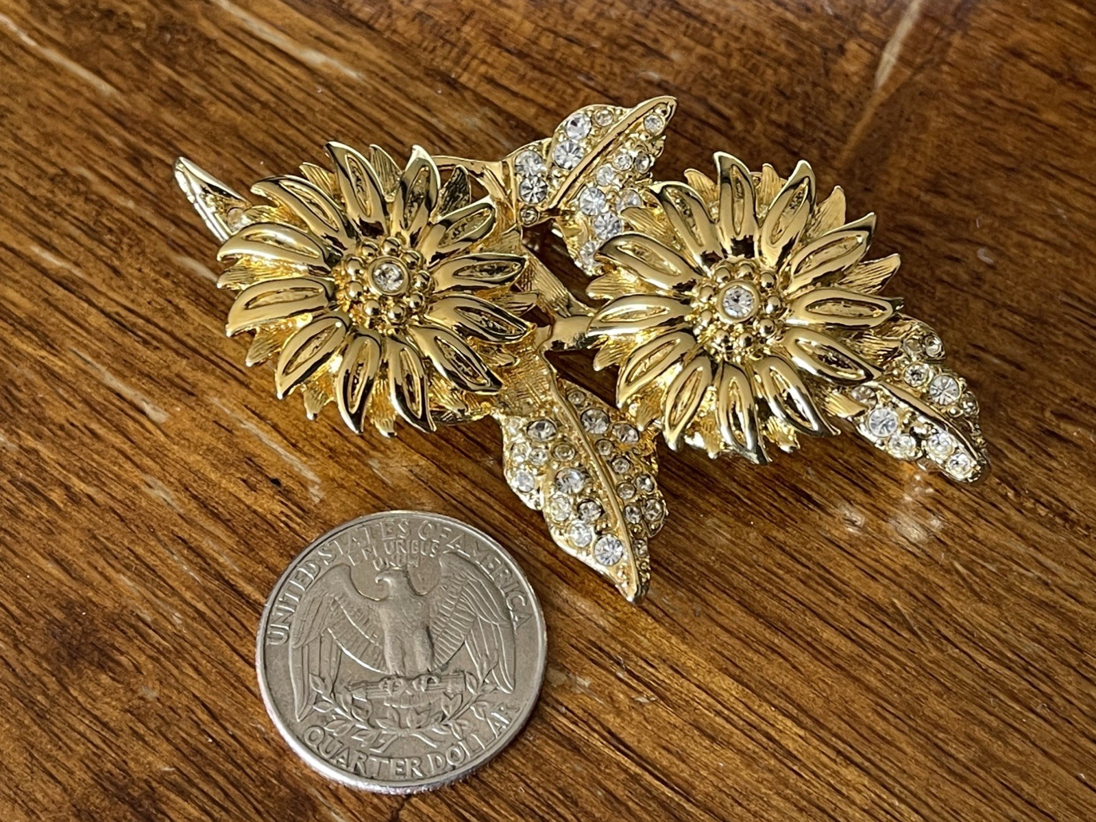 Vtg Joan Rivers Convertible Brooch Clip Earrings Gold Tone Rhinestone Flowers