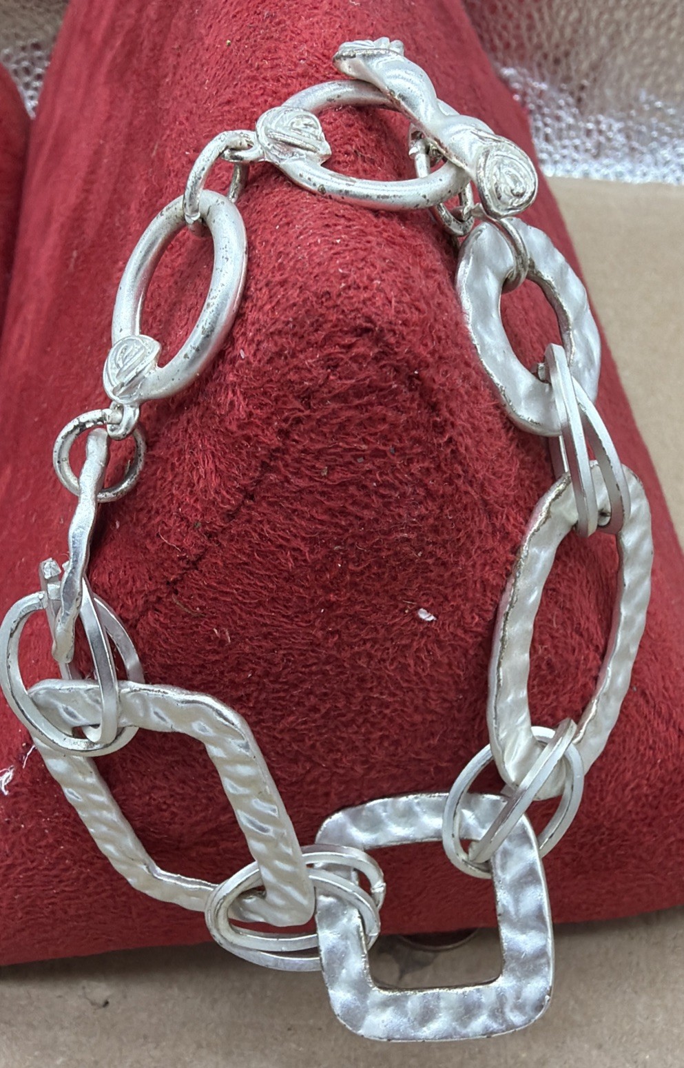 VINTAGE 44g .925 Sterling Silver Hammered Organic Link Bracelet Rose Toggle~8.5″