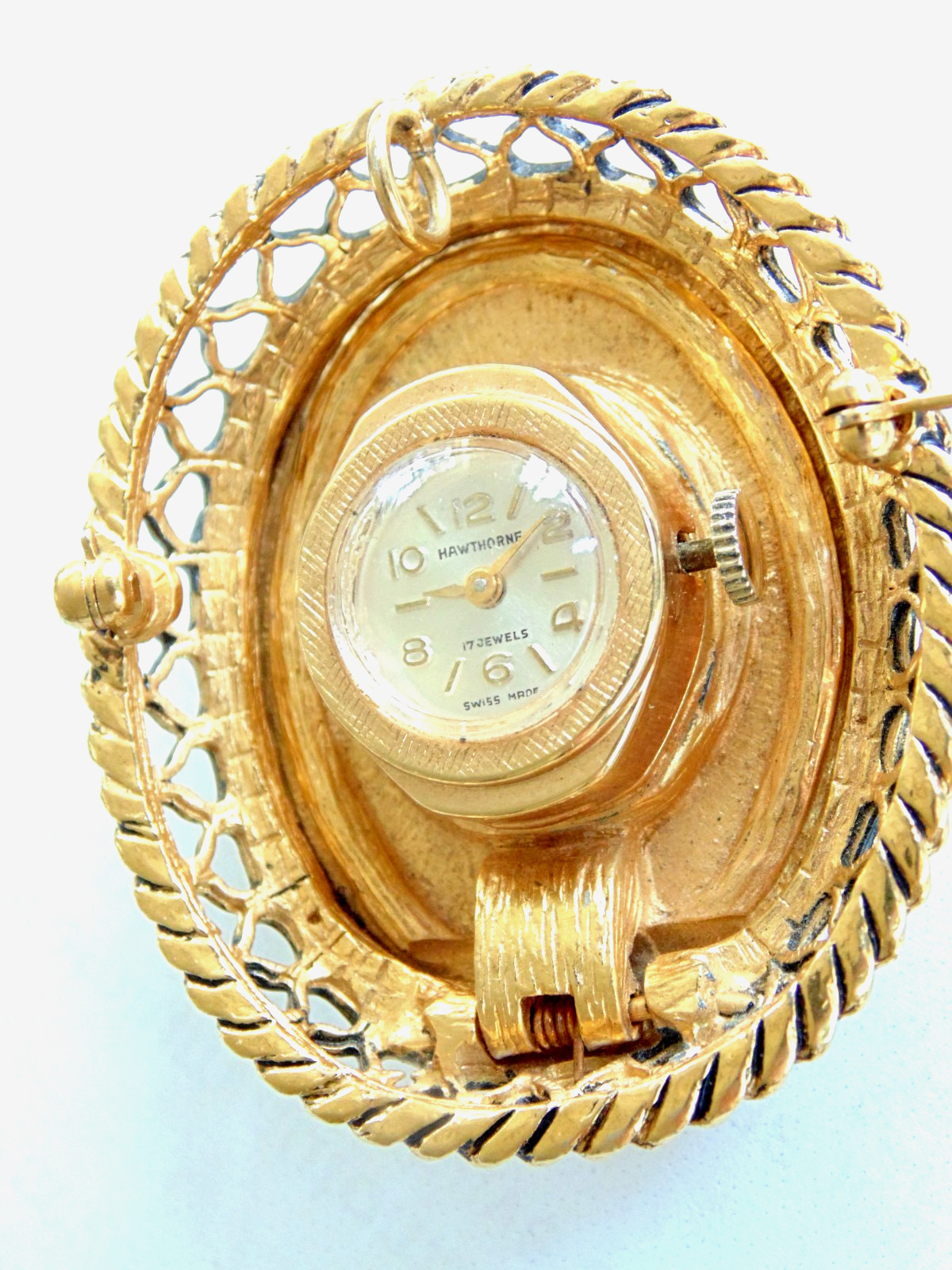Vtg Carved Shell Cameo Pendant Manual Wind Watch 17j Swiss Hawthorne Gold Brooch