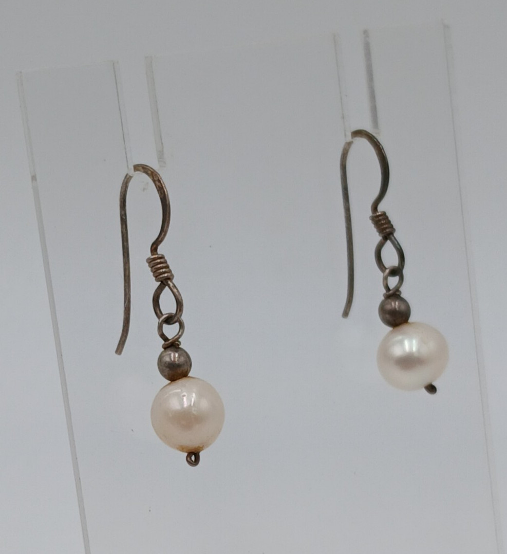 VTG 7mm Pearl Dangle Earrings 1in Drop Sterling Silver French Wire 1.43g Estate