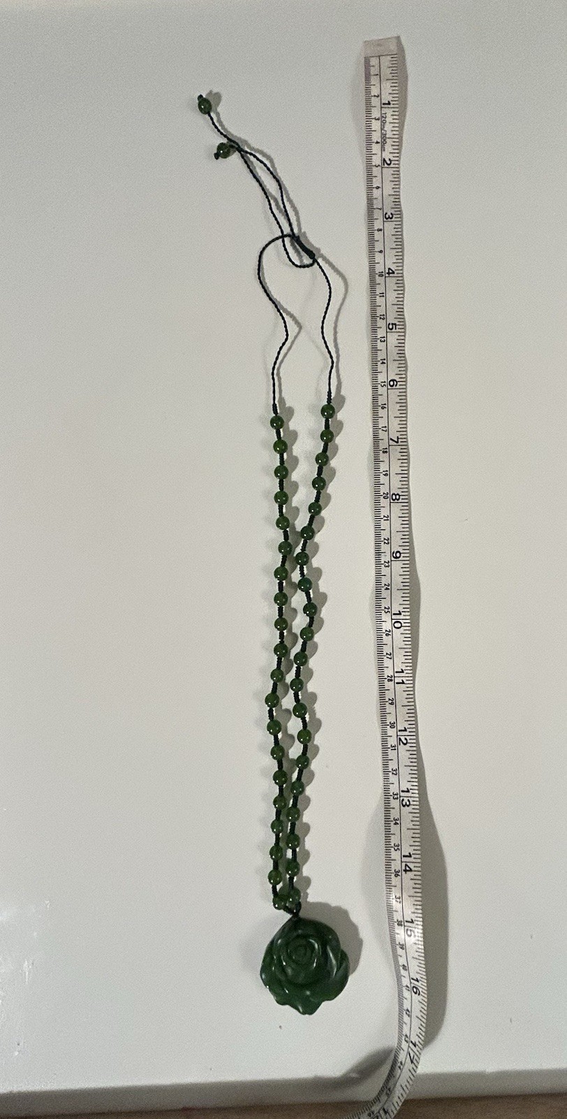 Dark Green Jade Toned Rose Beaded Necklace Adjustable Vintage