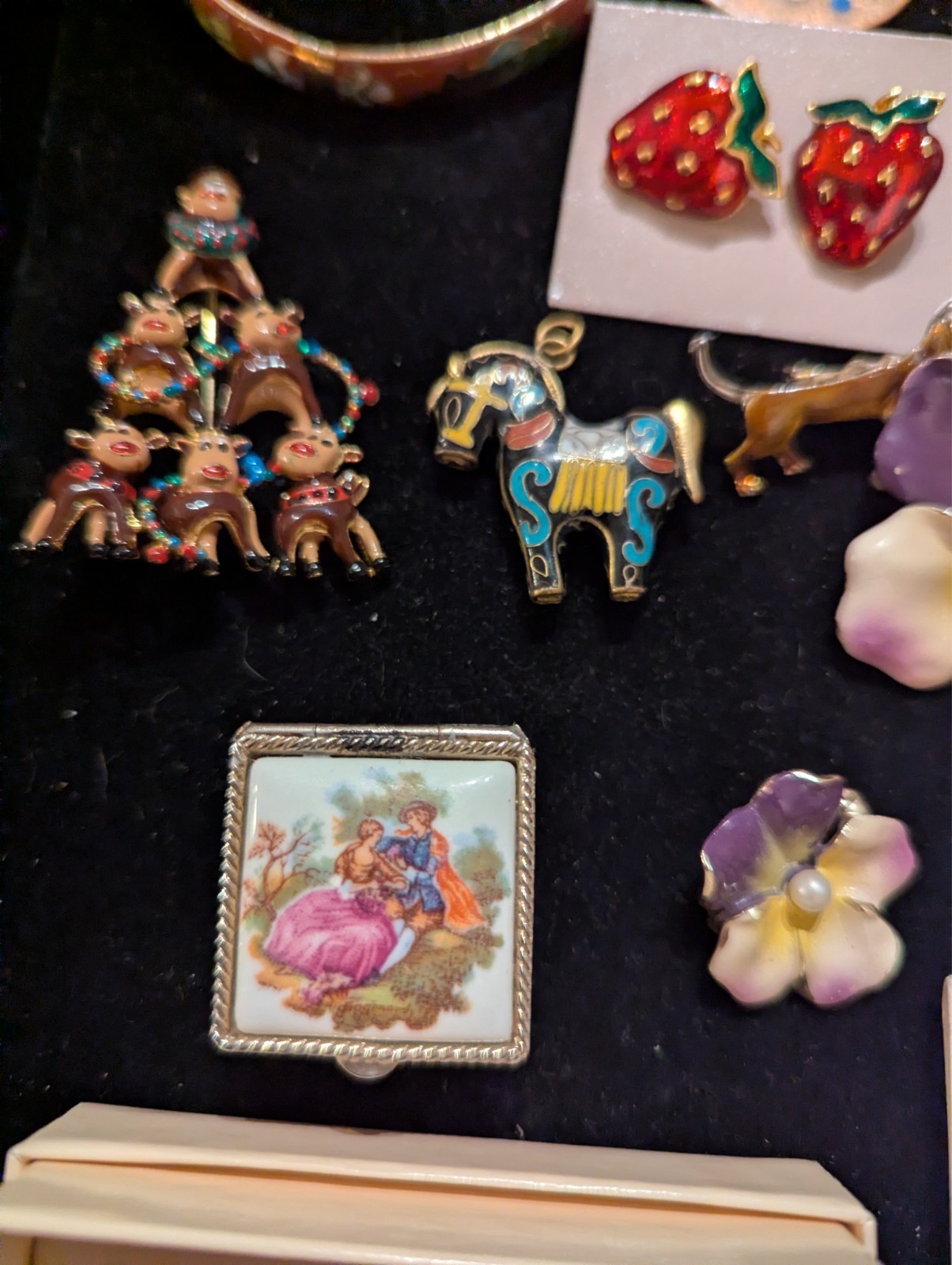 Vtg Enamel & Cloisonne Jewelry Lot 16 pieces Pansies!