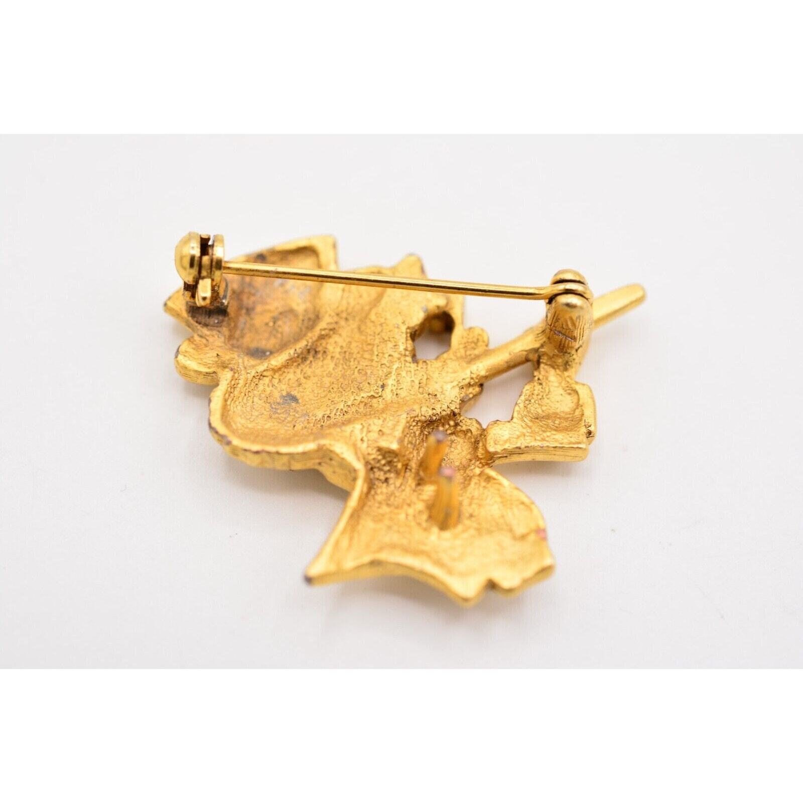 Vintage Lucky Leprechaun Pin Brooch Gold Flute St. Patrick’s Irish NOS 80s BinA6