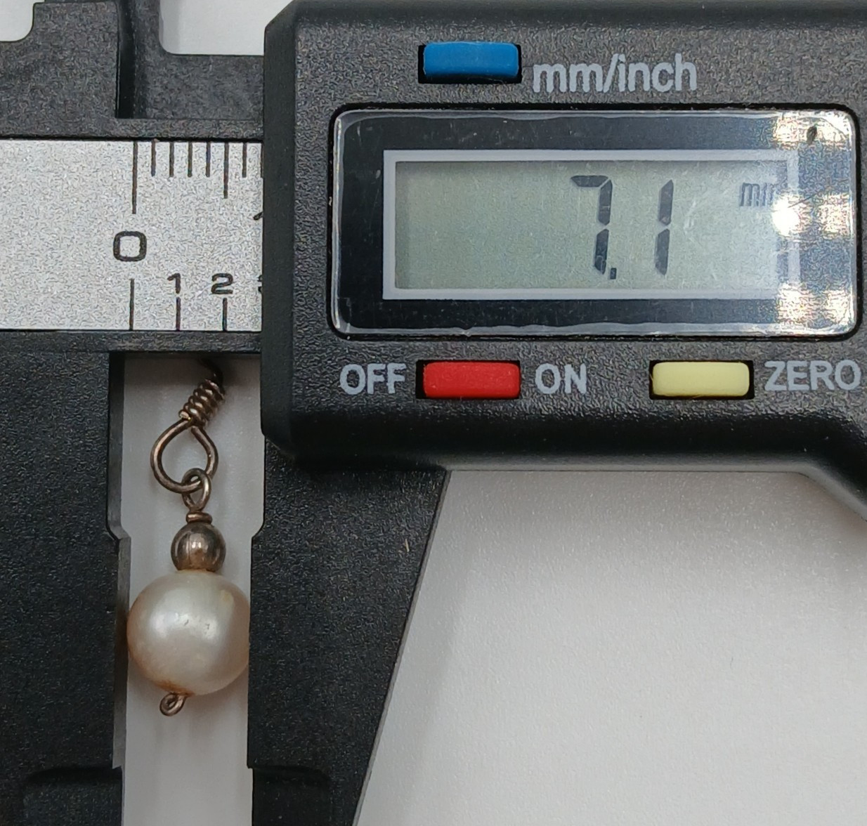 VTG 7mm Pearl Dangle Earrings 1in Drop Sterling Silver French Wire 1.43g Estate