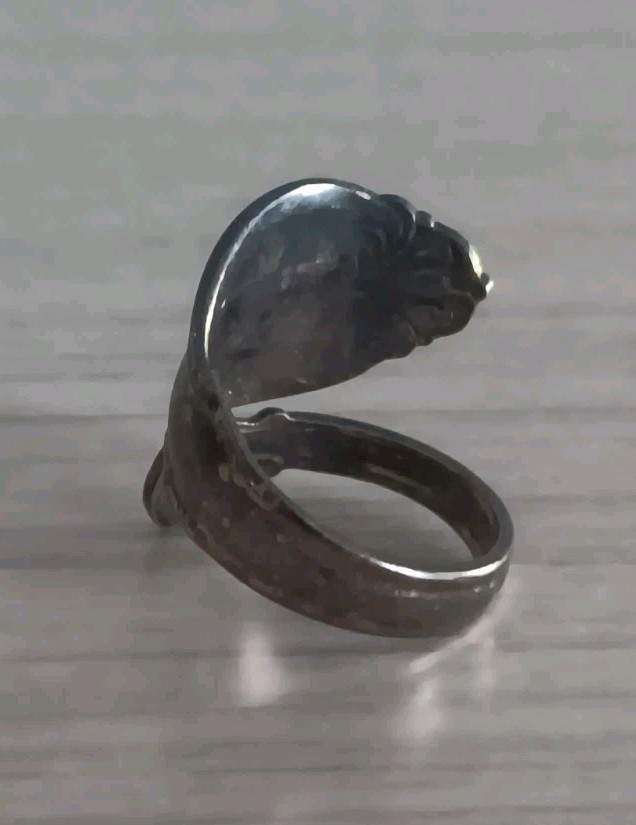 Vintage *Damaged* Rogers Silverplate Upcycled Spoon Ring Size 6
